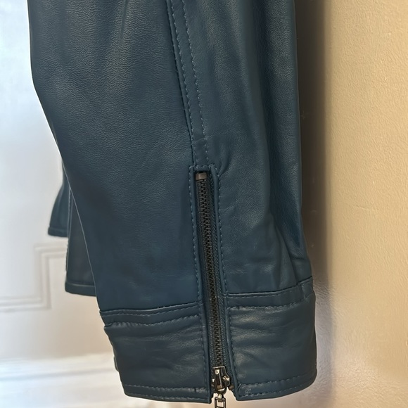 Denim&Company Leather Jacket - Picture 3 of 10